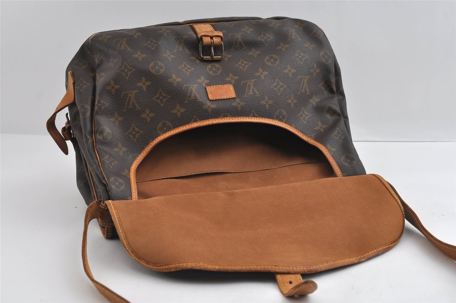 Authentic Louis Vuitton Monogram Saumur 35 Shoulder Cross Bag M42254 LV 5770I