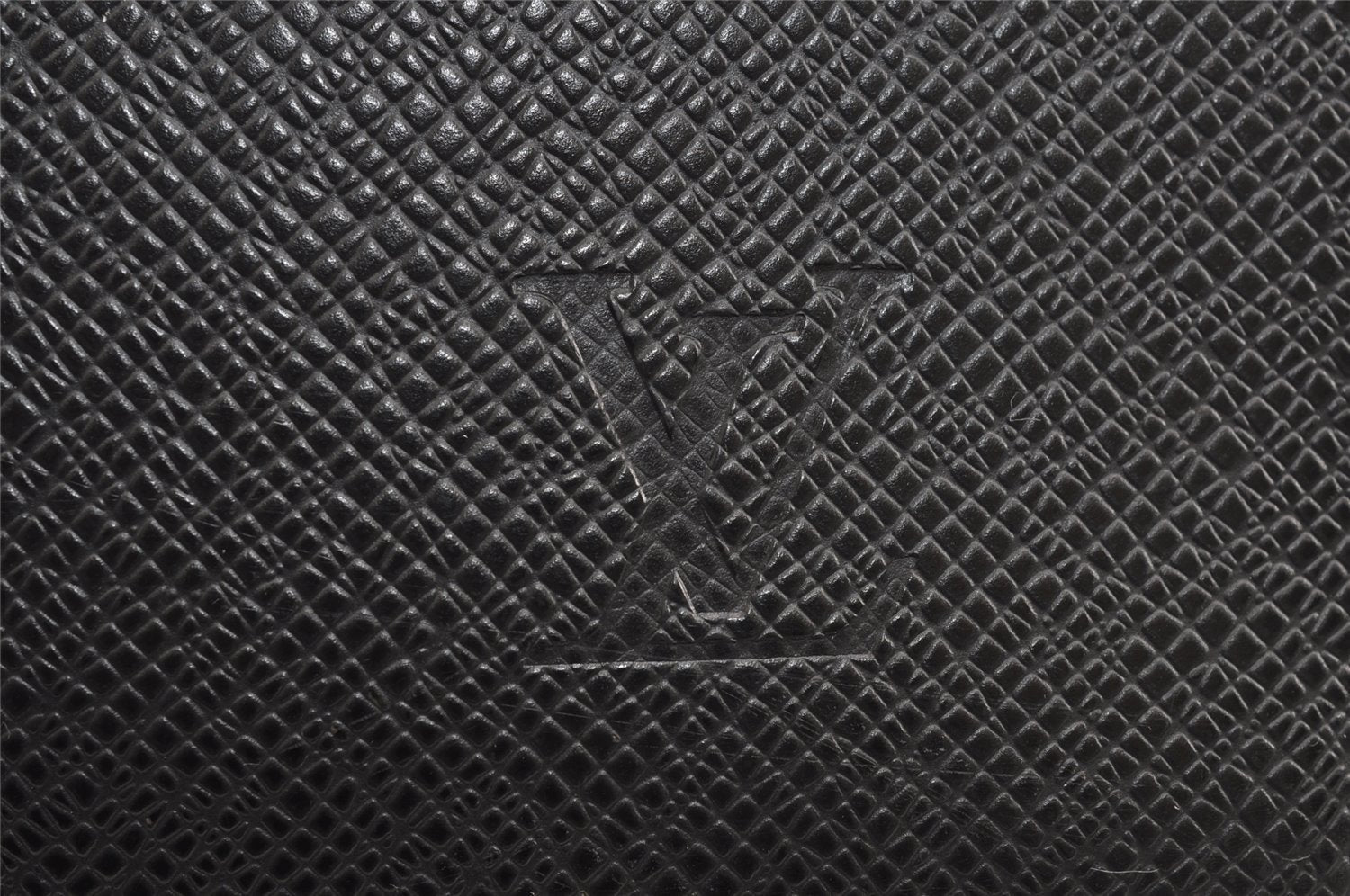 Auth Louis Vuitton Taiga Porte Documents Lozan 2Way Briefcase M30052 Black 5772J