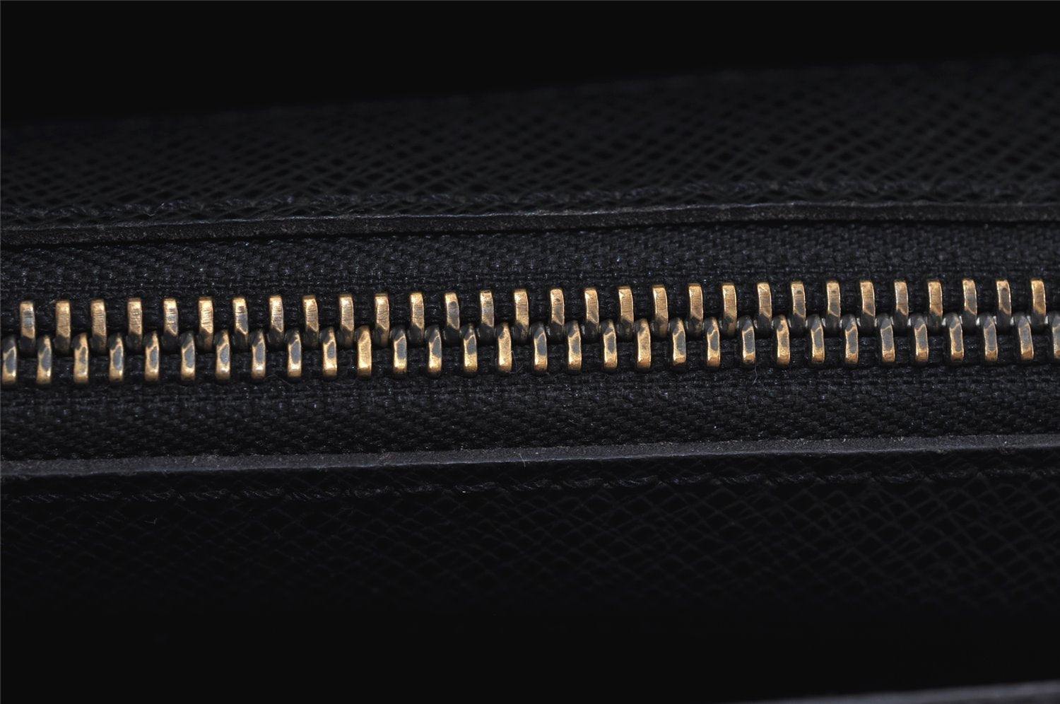 Auth Louis Vuitton Taiga Porte Documents Lozan 2Way Briefcase M30052 Black 5772J