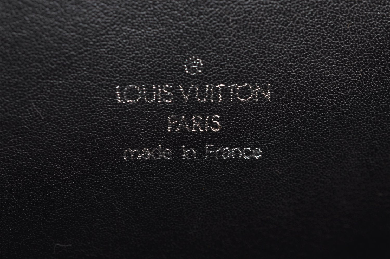 Auth Louis Vuitton Taiga Porte Documents Lozan 2Way Briefcase M30052 Black 5772J