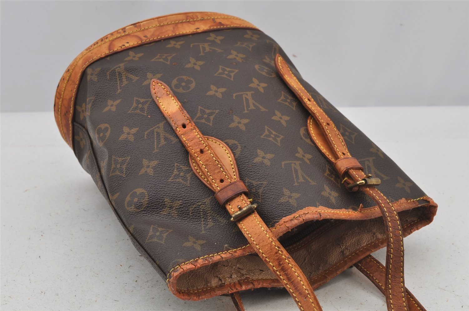 Authentic Louis Vuitton Monogram Bucket PM Shoulder Tote Bag M42238 LV 5773J