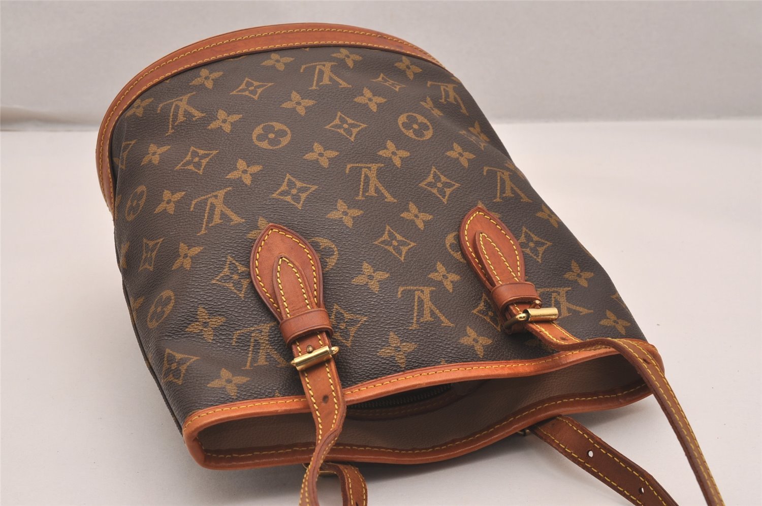 Authentic Louis Vuitton Monogram Bucket PM Shoulder Tote Bag M42238 LV 5774J
