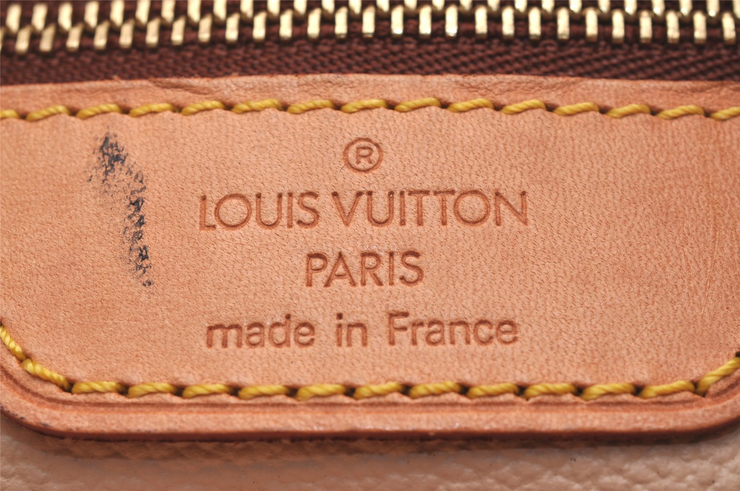 Authentic Louis Vuitton Monogram Bucket PM Shoulder Tote Bag M42238 LV 5774J