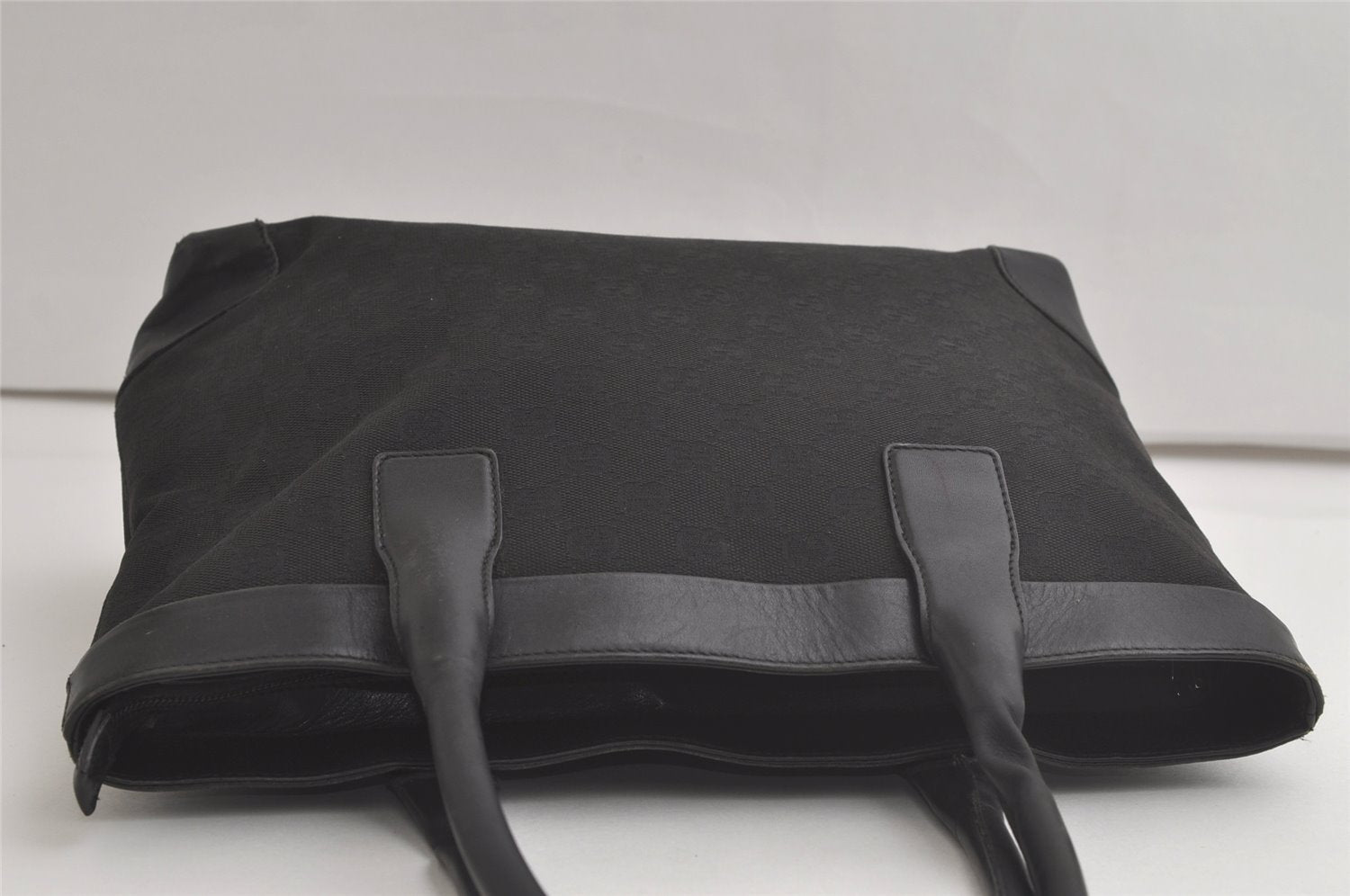 Authentic GUCCI Vintage Shoulder Tote Bag GG Canvas Leather 33890 Black 5776K