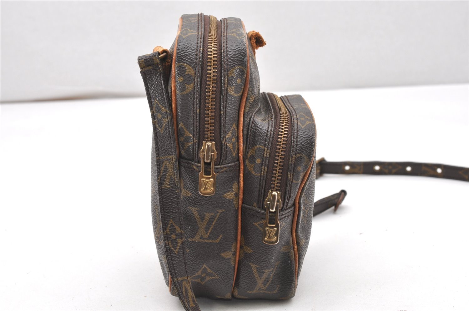 Authentic Louis Vuitton Monogram Mini Amazone Shoulder Bag M45238 Junk 5779K