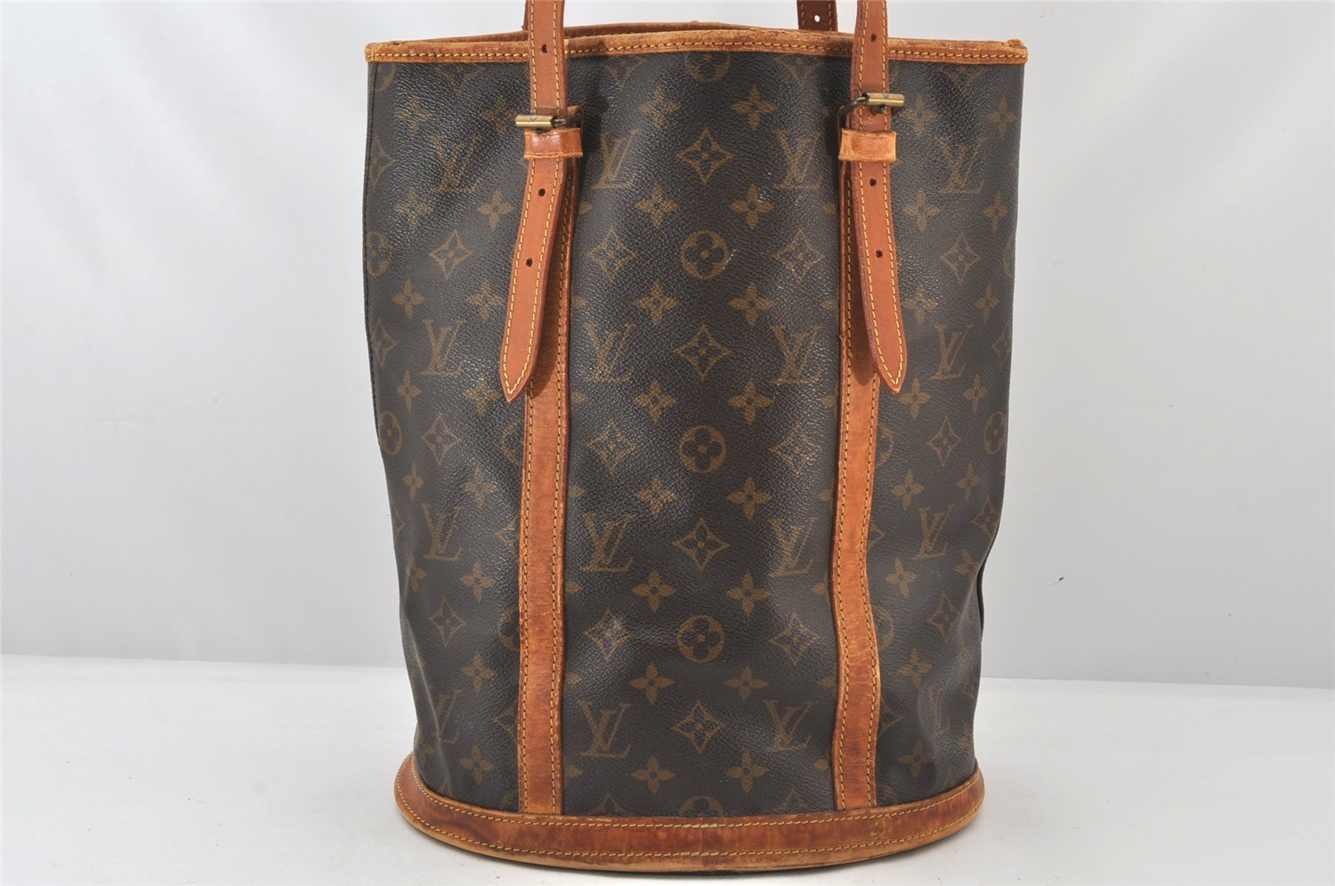 Authentic Louis Vuitton Monogram Bucket GM Shoulder Bag Old Model LV Junk 5781K