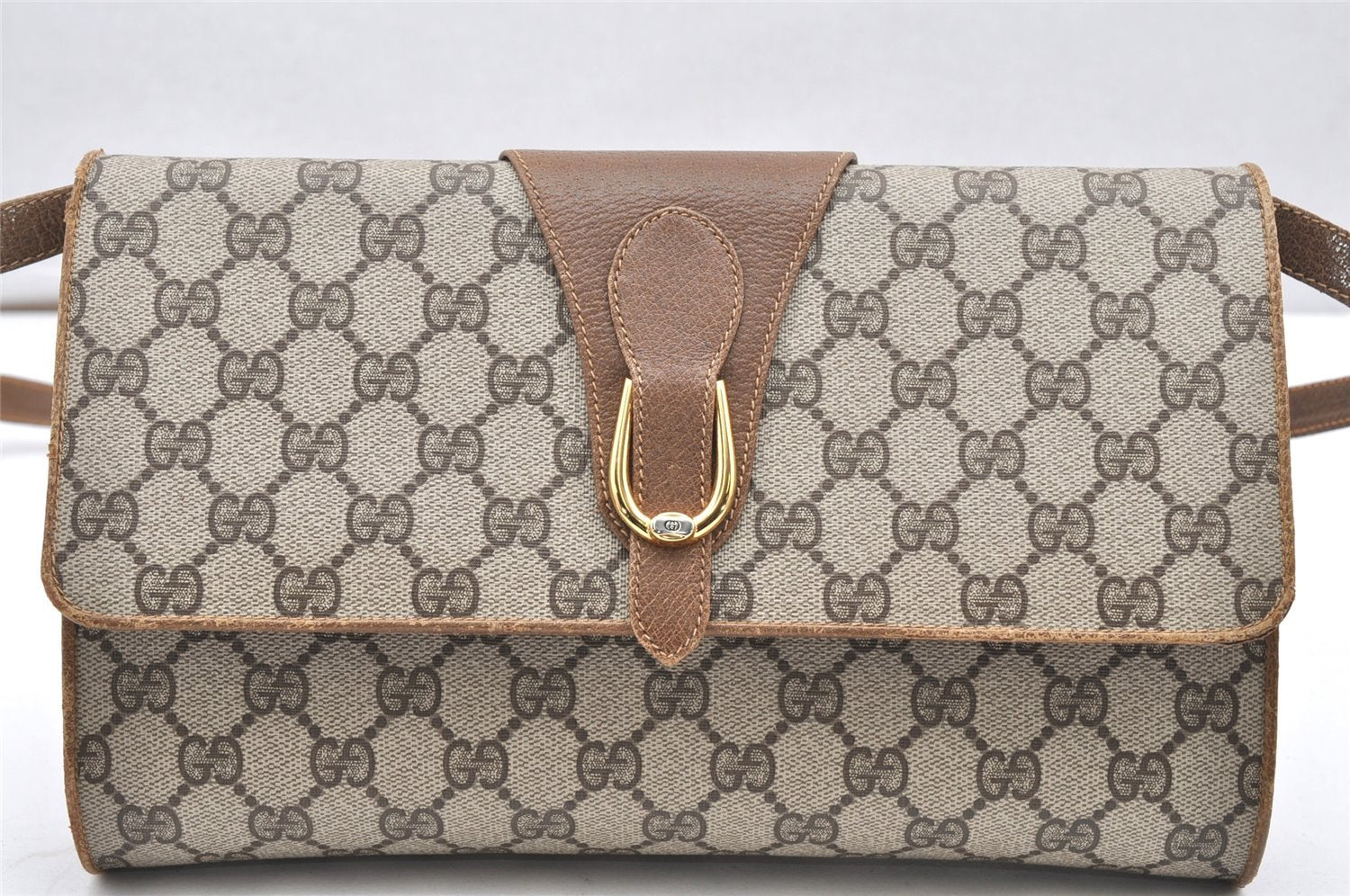Authentic GUCCI Vintage Shoulder Cross Body Bag Purse GG PVC Leather Brown 5783K