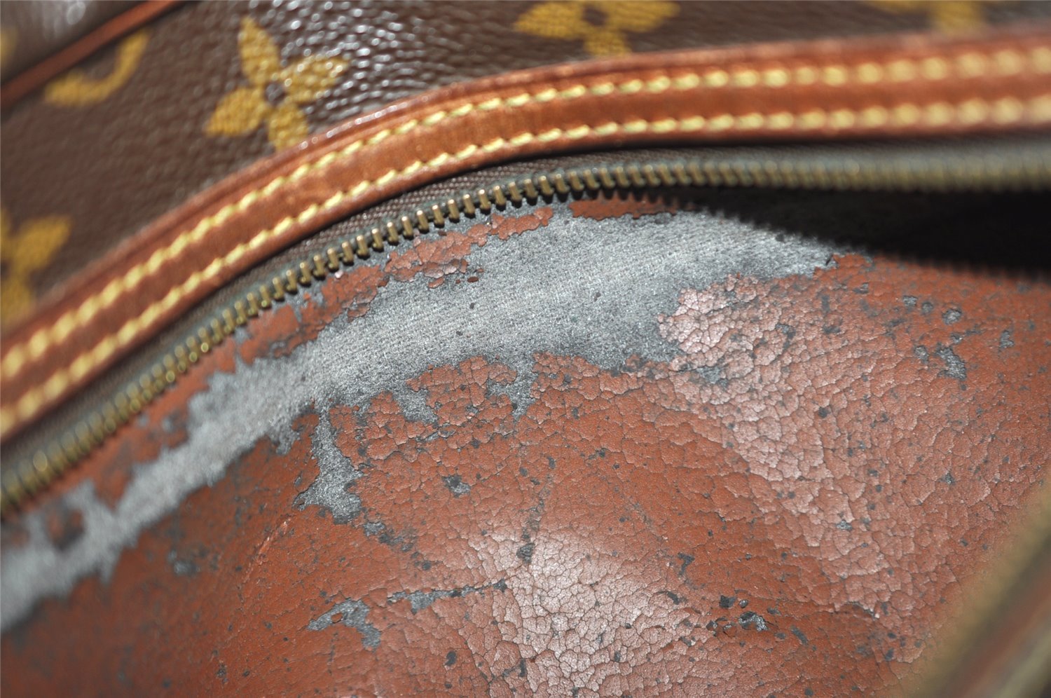 Authentic Louis Vuitton Monogram Marly Dragonne GM M51825 Clutch Hand Bag 5785J