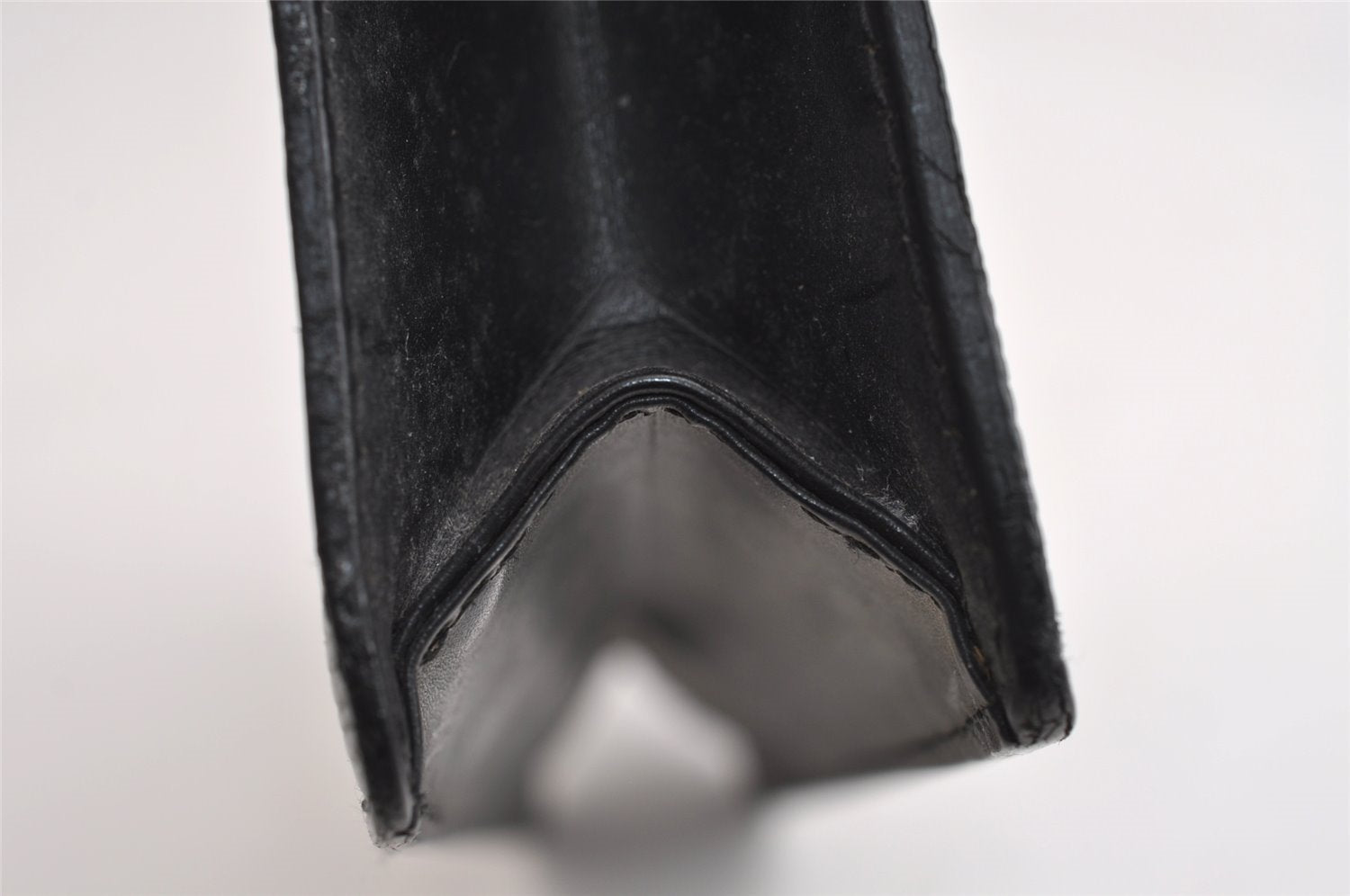 Authentic Louis Vuitton Epi Pochette Homme Clutch Hand Bag Black M52522 LV 5786J