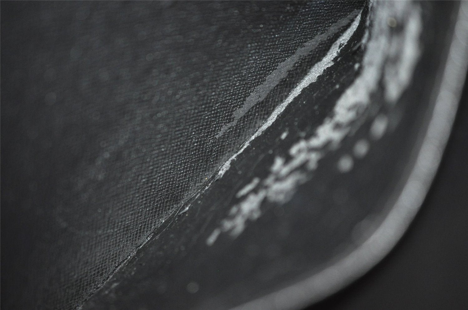 Authentic Louis Vuitton Epi Pochette Homme Clutch Hand Bag Black M52522 LV 5786J