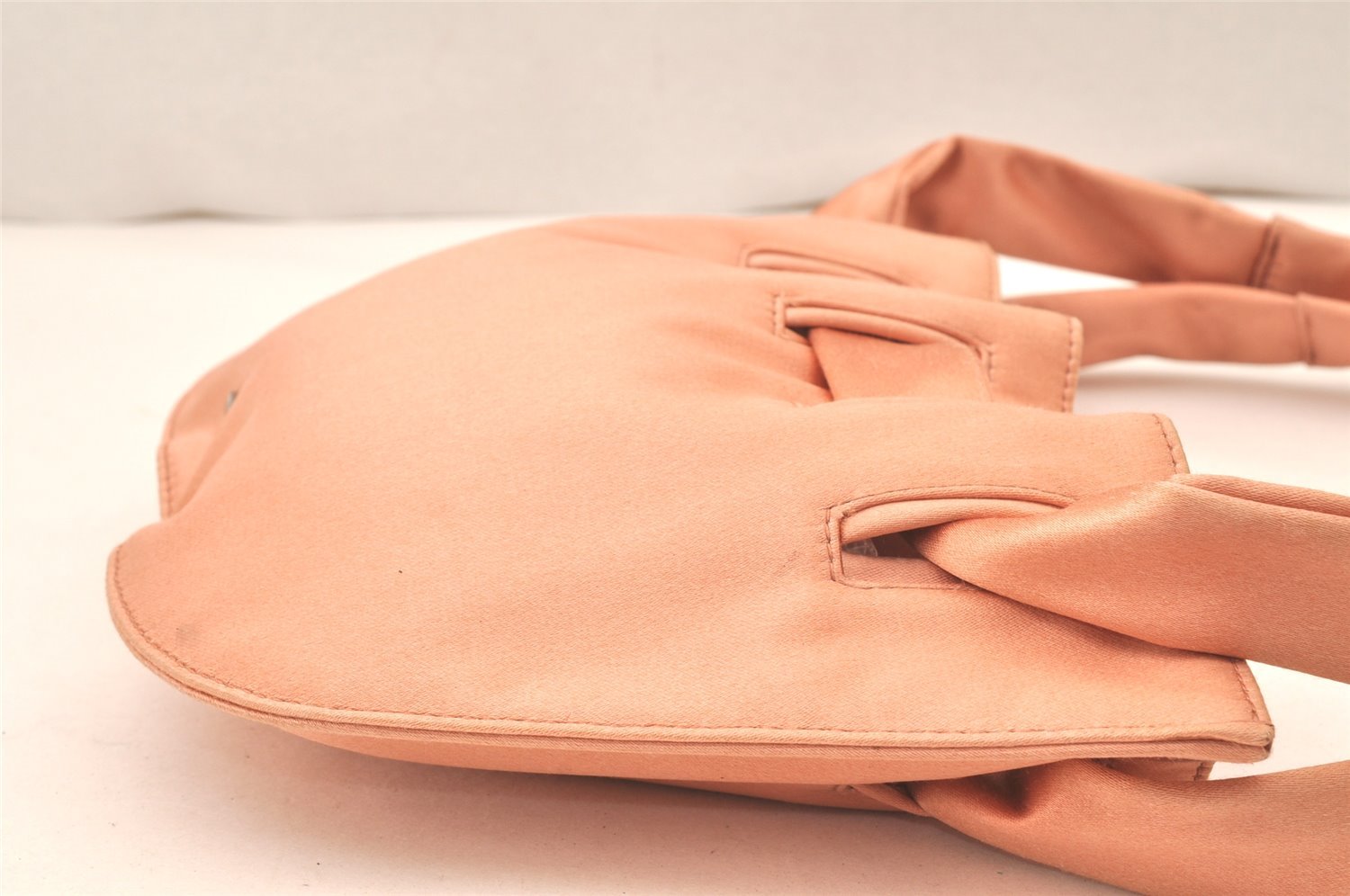 Authentic GUCCI Vintage Shoulder Drawstring Bag Purse Satin Pink 5786K