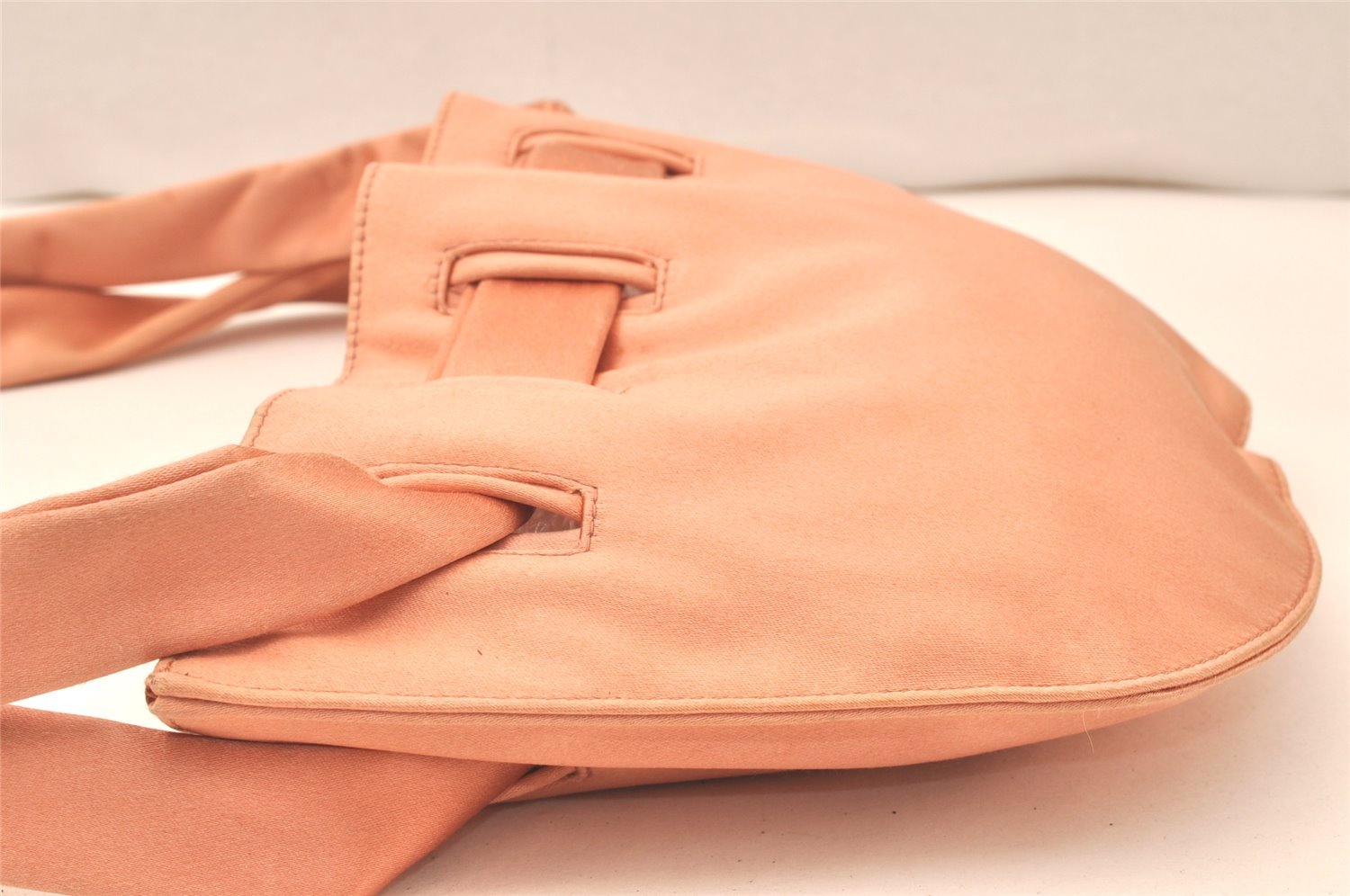 Authentic GUCCI Vintage Shoulder Drawstring Bag Purse Satin Pink 5786K