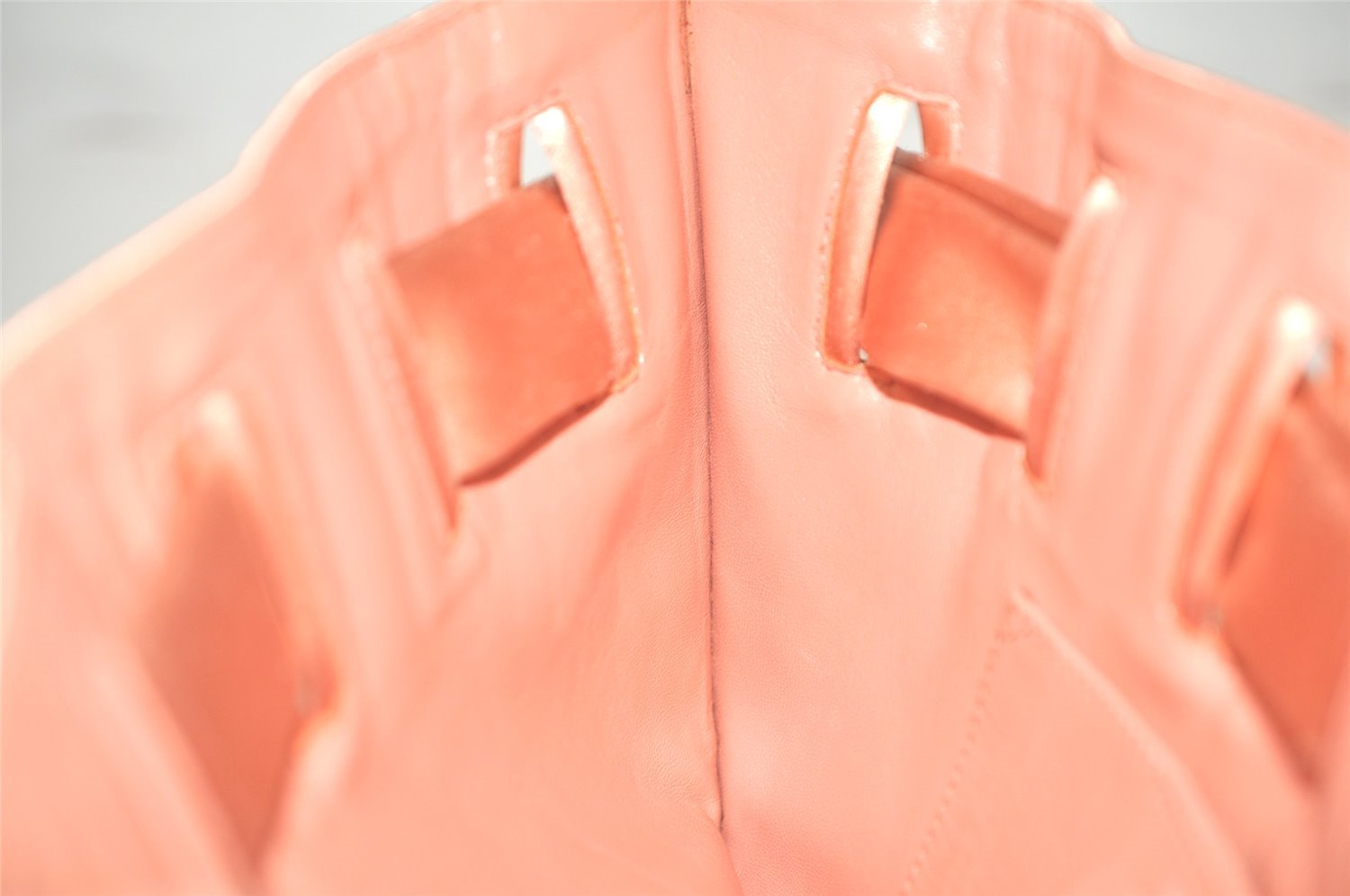 Authentic GUCCI Vintage Shoulder Drawstring Bag Purse Satin Pink 5786K