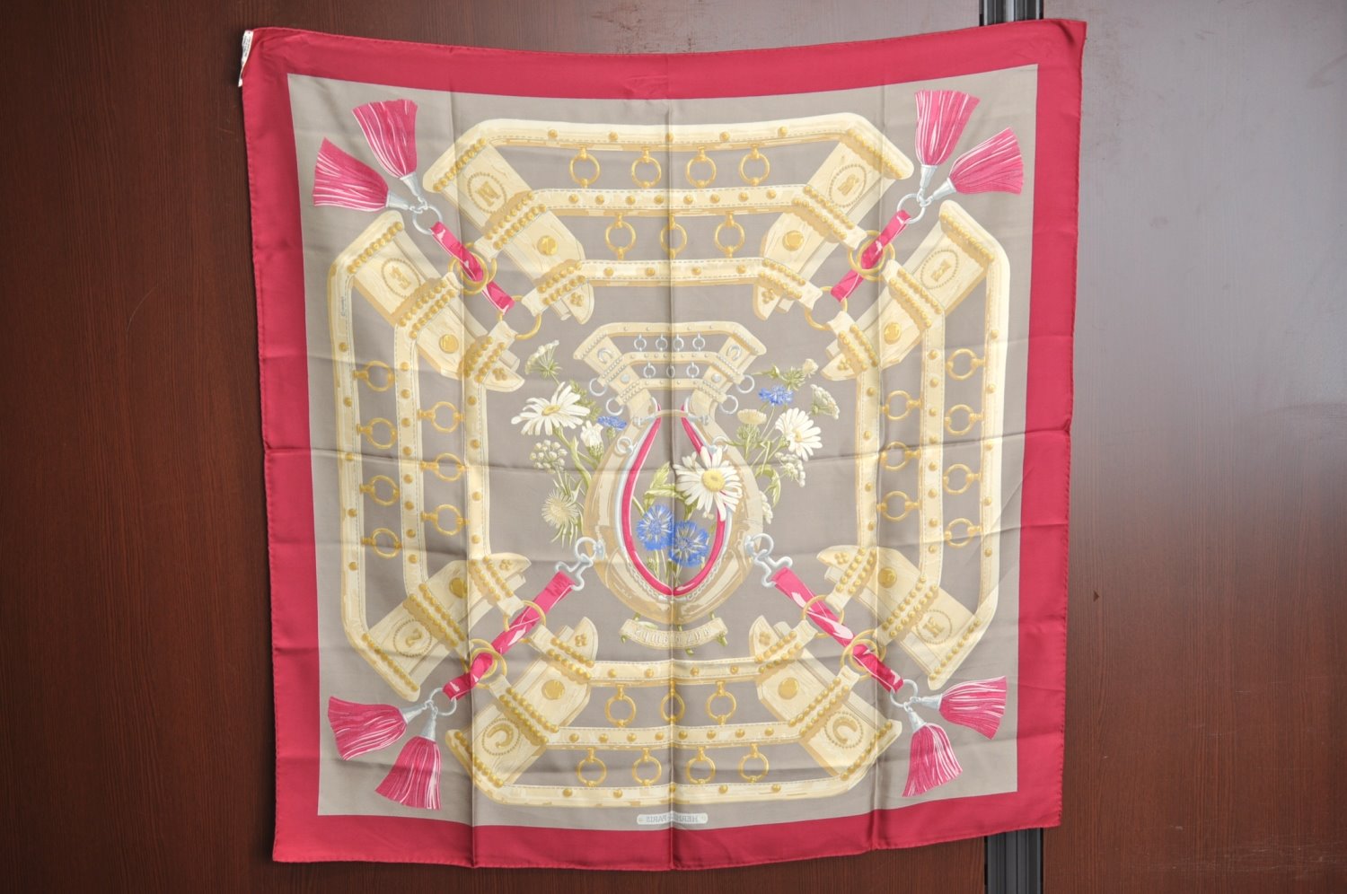 Authentic HERMES Carre 90 Scarf 