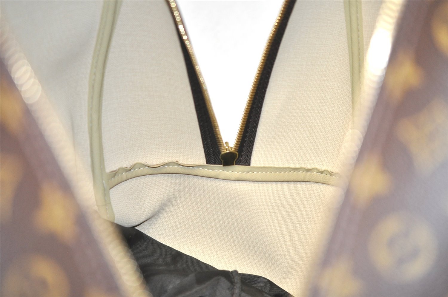 Authentic Louis Vuitton Monogram Evasion PM Boston Travel Bag M41443 LV 5787J