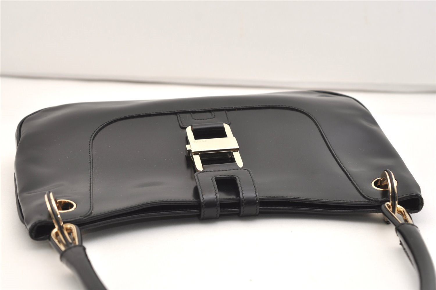 Authentic GUCCI Vintage Shoulder Hand Bag Purse Leather 0014150 Black 5789J