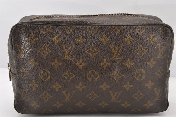 Auth Louis Vuitton Monogram Trousse Toilette 28 Clutch Hand Bag M47522 LV 5790K