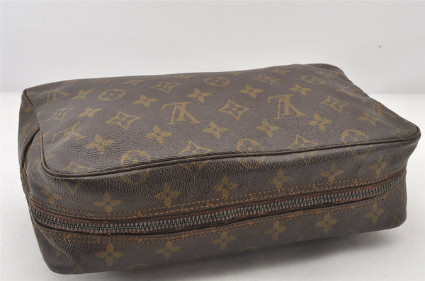 Auth Louis Vuitton Monogram Trousse Toilette 28 Clutch Hand Bag M47522 LV 5790K