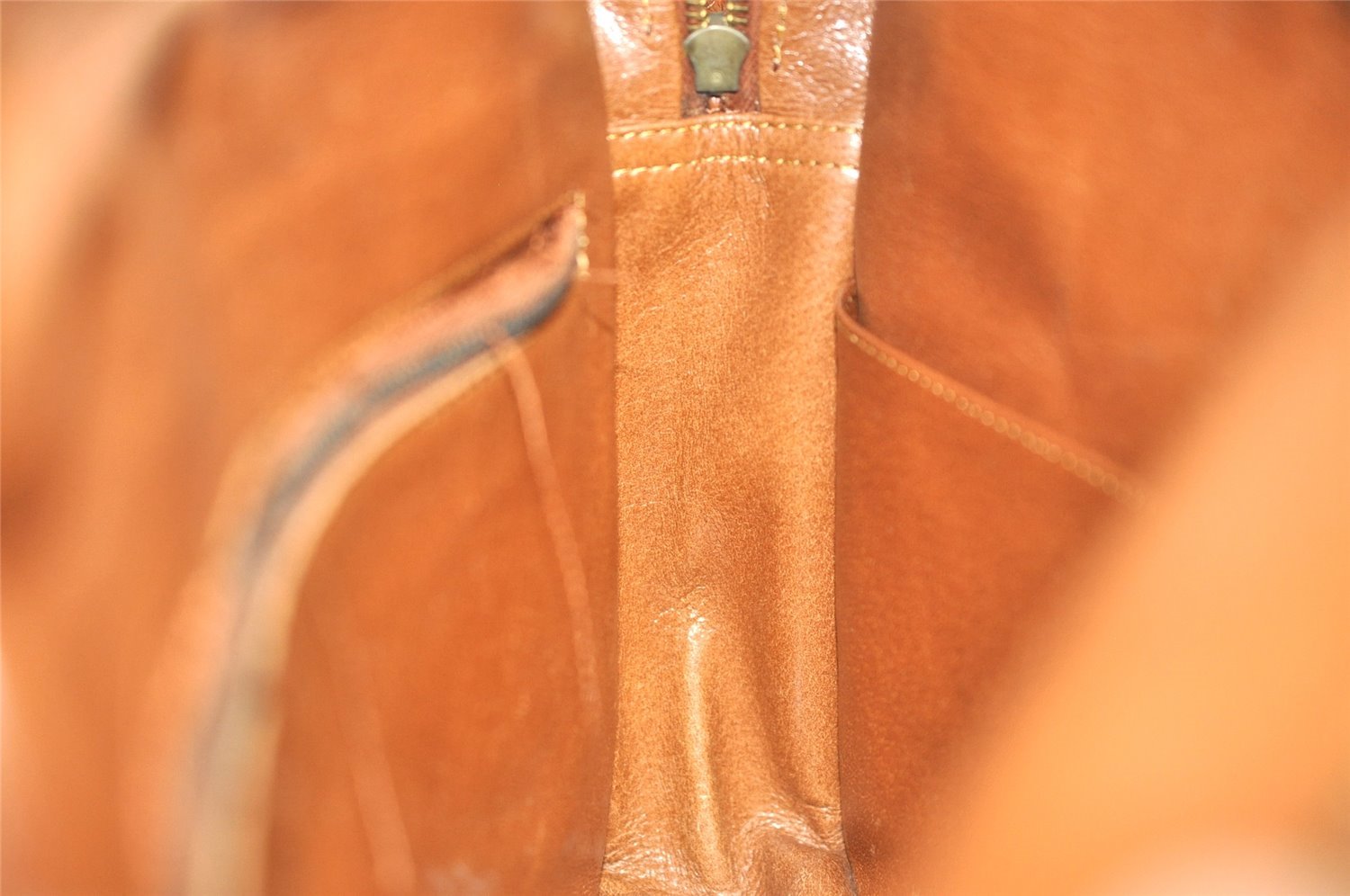 Authentic Louis Vuitton Monogram Sac Bandouliere 35 Shoulder Bag Old Model 5801J