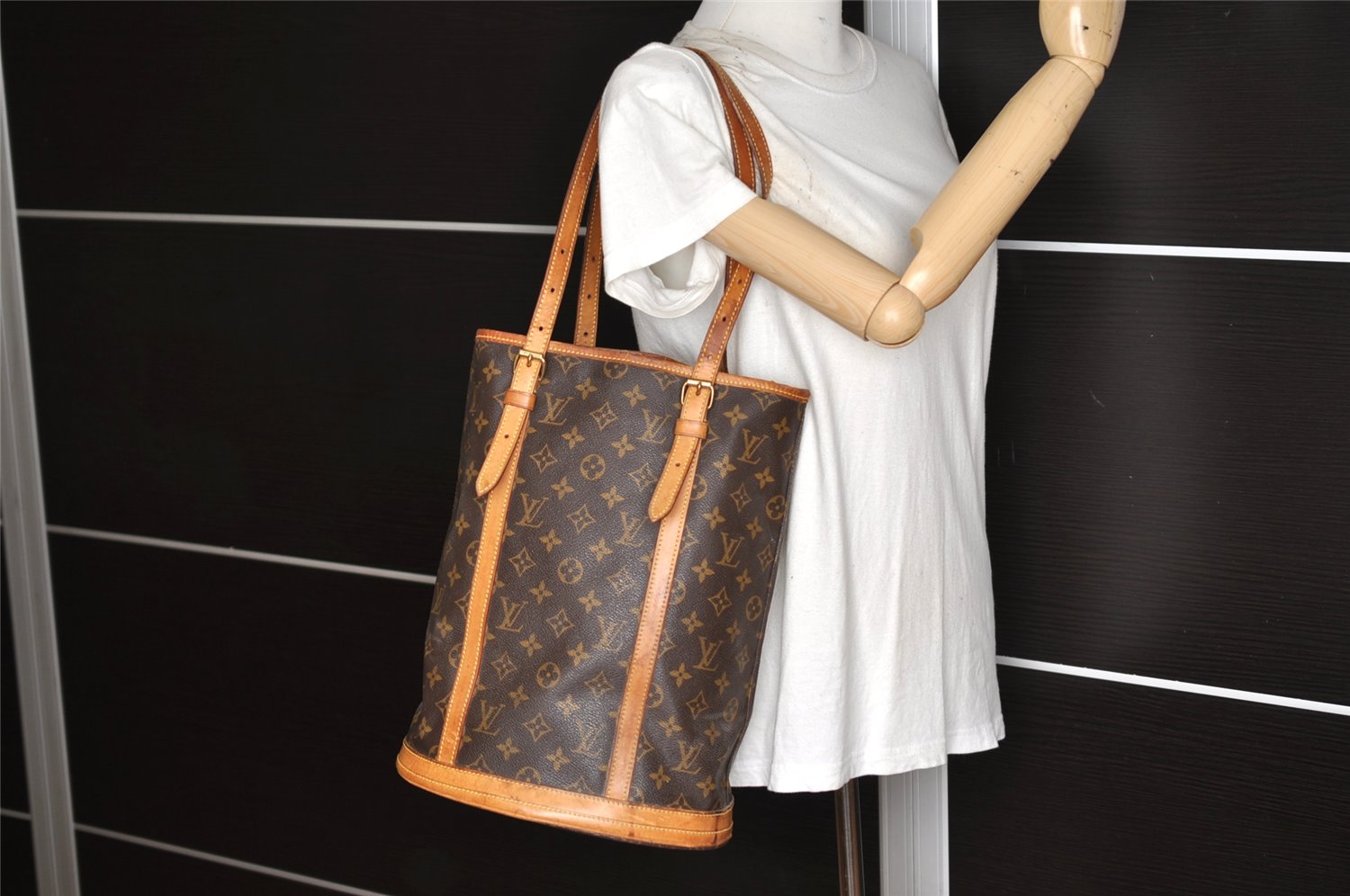 Authentic Louis Vuitton Monogram Bucket GM Shoulder Tote Bag M42236 Junk 5801K