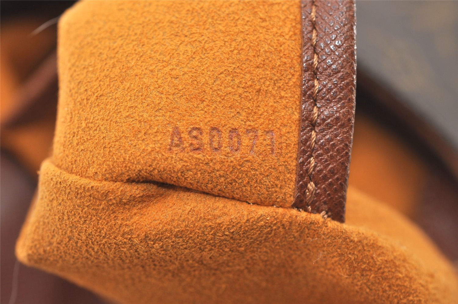 Authentic Louis Vuitton Monogram Musette Salsa Shoulder Bag Purse LV 5807I