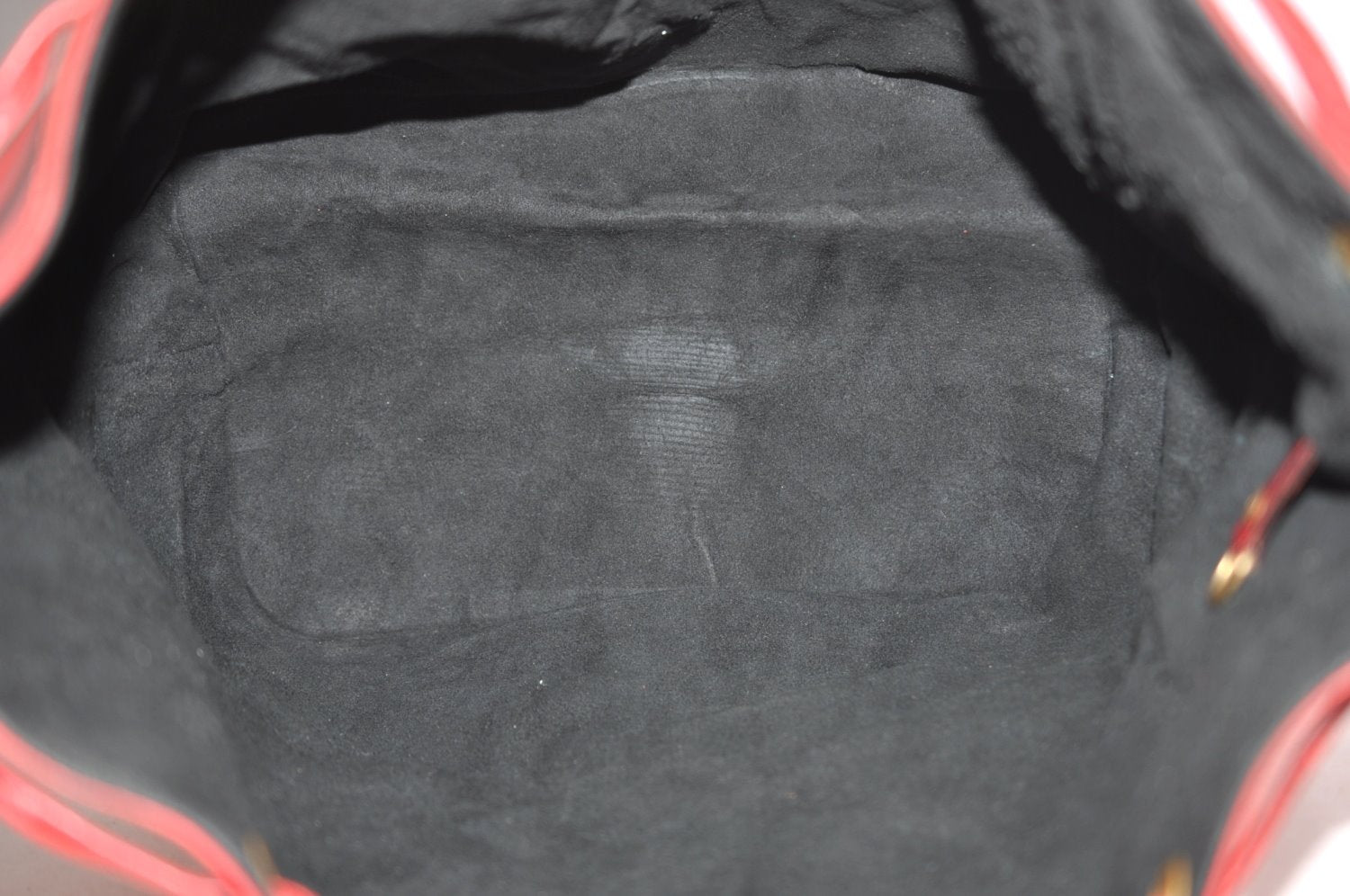 Authentic Louis Vuitton Epi Petit Noe Shoulder Drawstring Bag M44107 Red 5809I