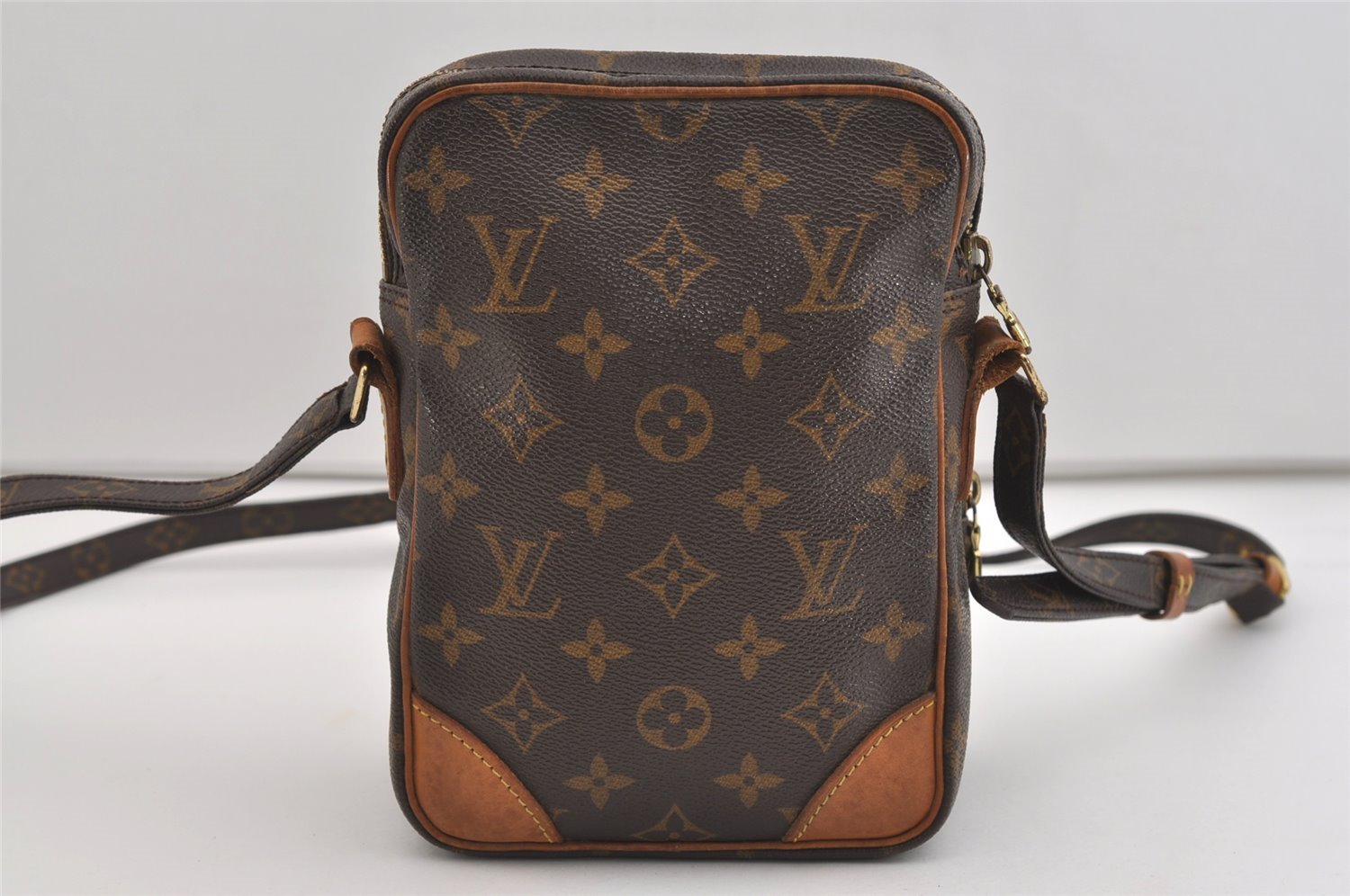 Authentic Louis Vuitton Monogram Amazone Shoulder Cross Body Bag M45236 LV 5810J
