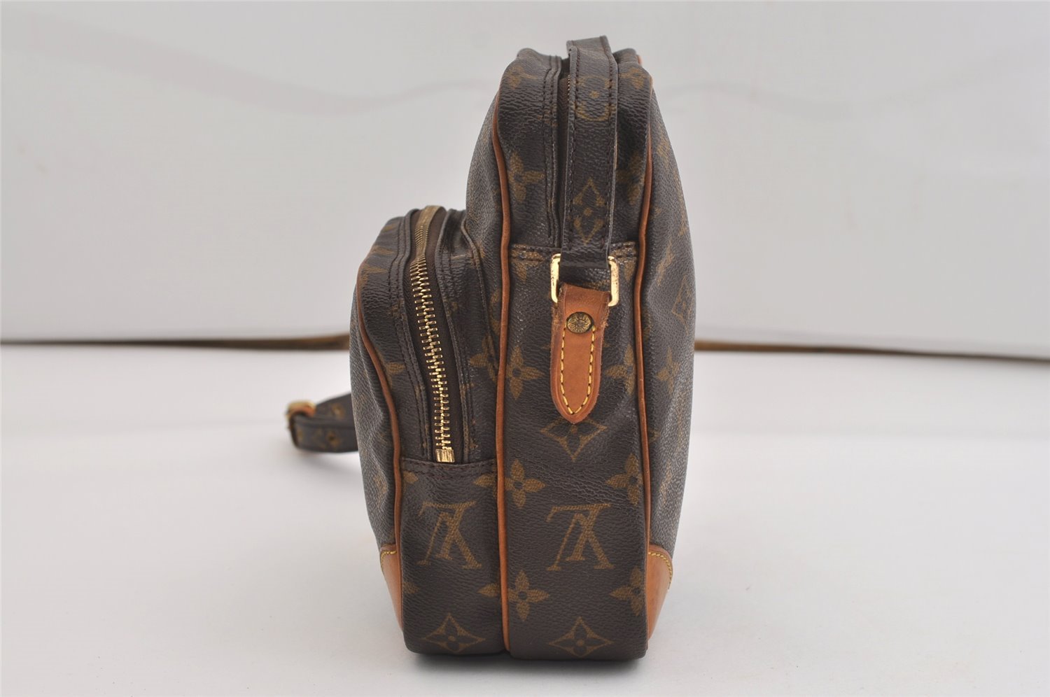 Authentic Louis Vuitton Monogram Amazone Shoulder Cross Body Bag M45236 LV 5810J