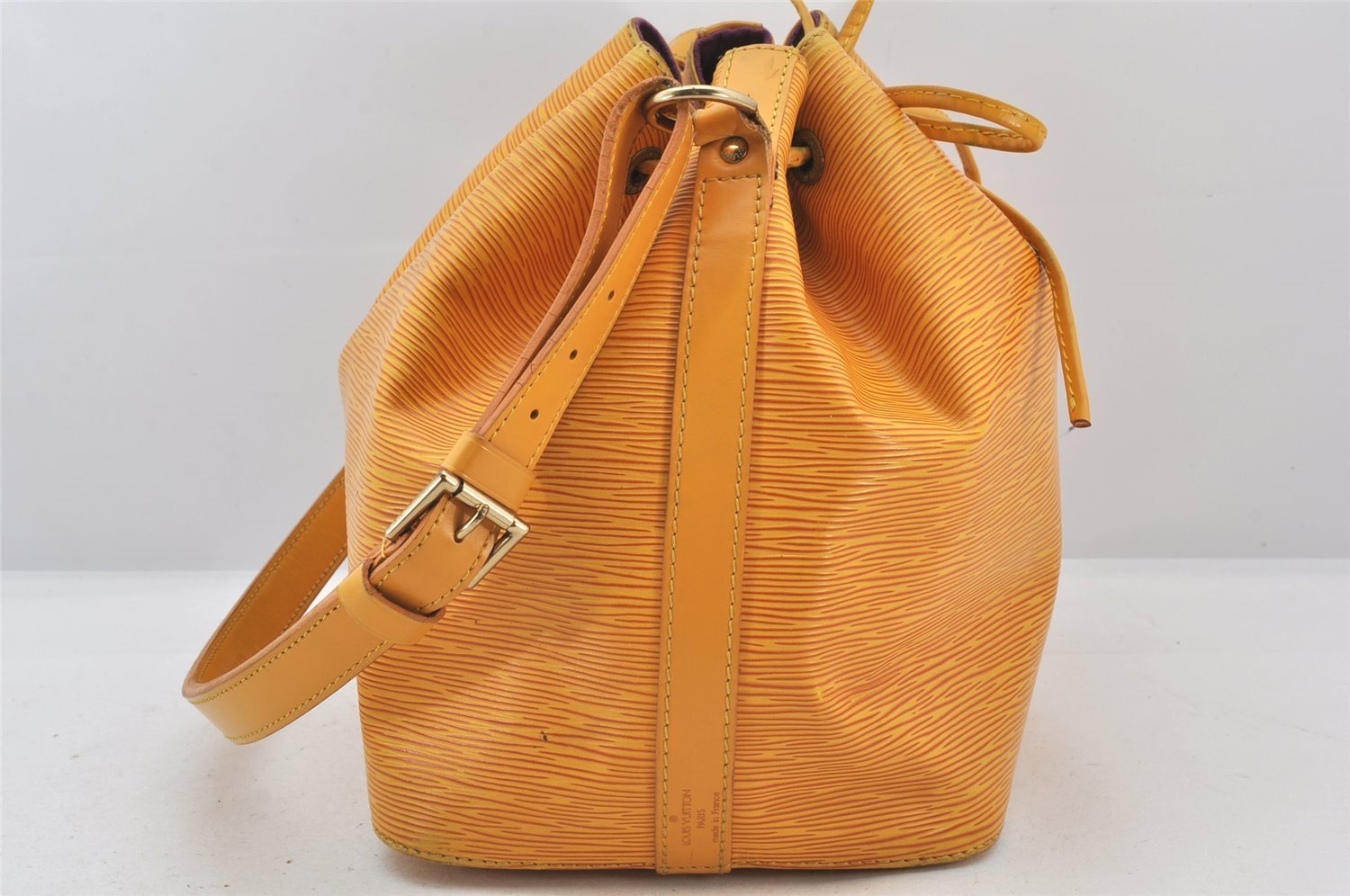 Authentic Louis Vuitton Epi Petit Noe Drawstring Bag Yellow M44109 LV 5814K