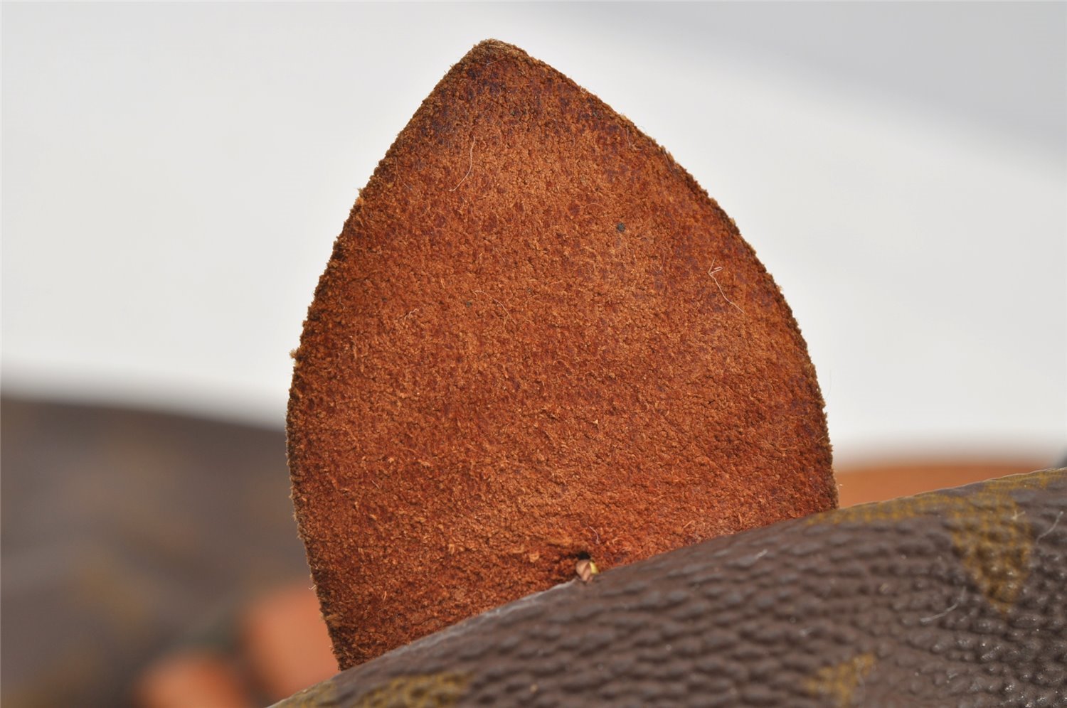 Authentic Louis Vuitton Monogram Sac Souple 35 Boston Bag Old Model Junk 5820I