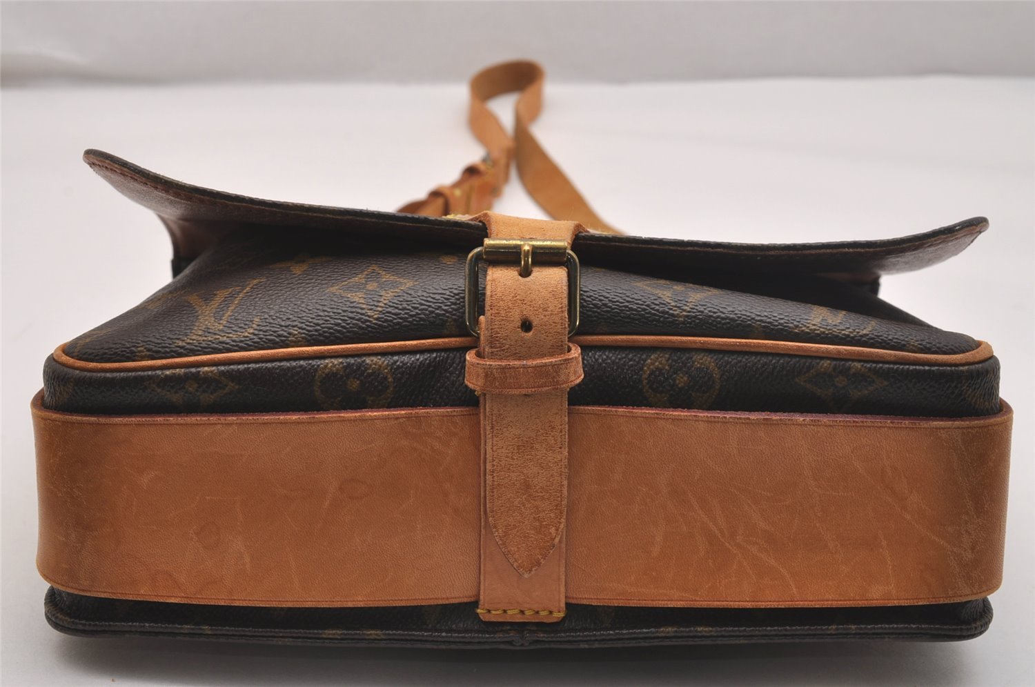 Authentic Louis Vuitton Monogram Cartouchiere GM M51252 Shoulder Cross Bag 5823J