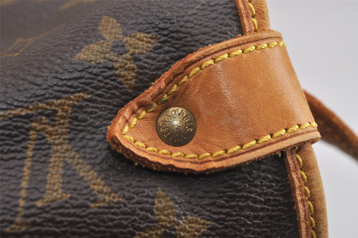 Authentic Louis Vuitton Monogram Saumur 35 Shoulder Cross Bag M42254 LV 5824J