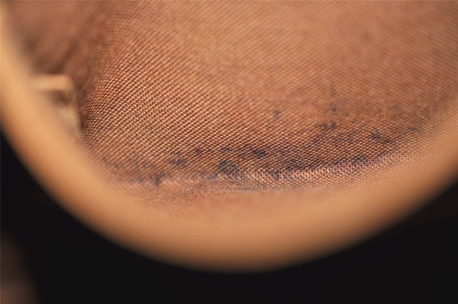 Authentic Louis Vuitton Monogram Alma Hand Bag Purse M51130 LV 5825J