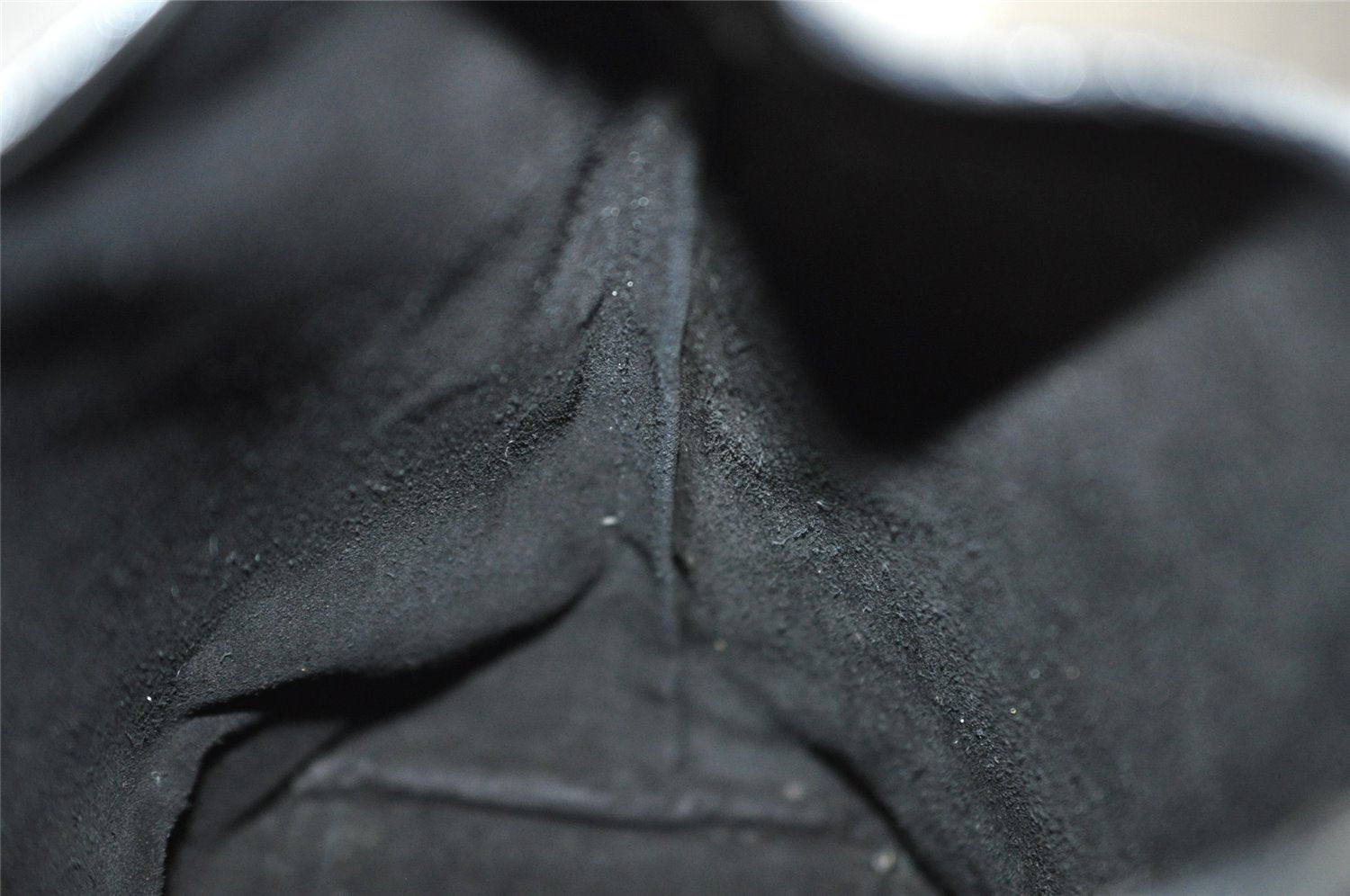 Authentic GUCCI Bamboo Vintage Shoulder Hand Bag Purse Leather Black 5827I