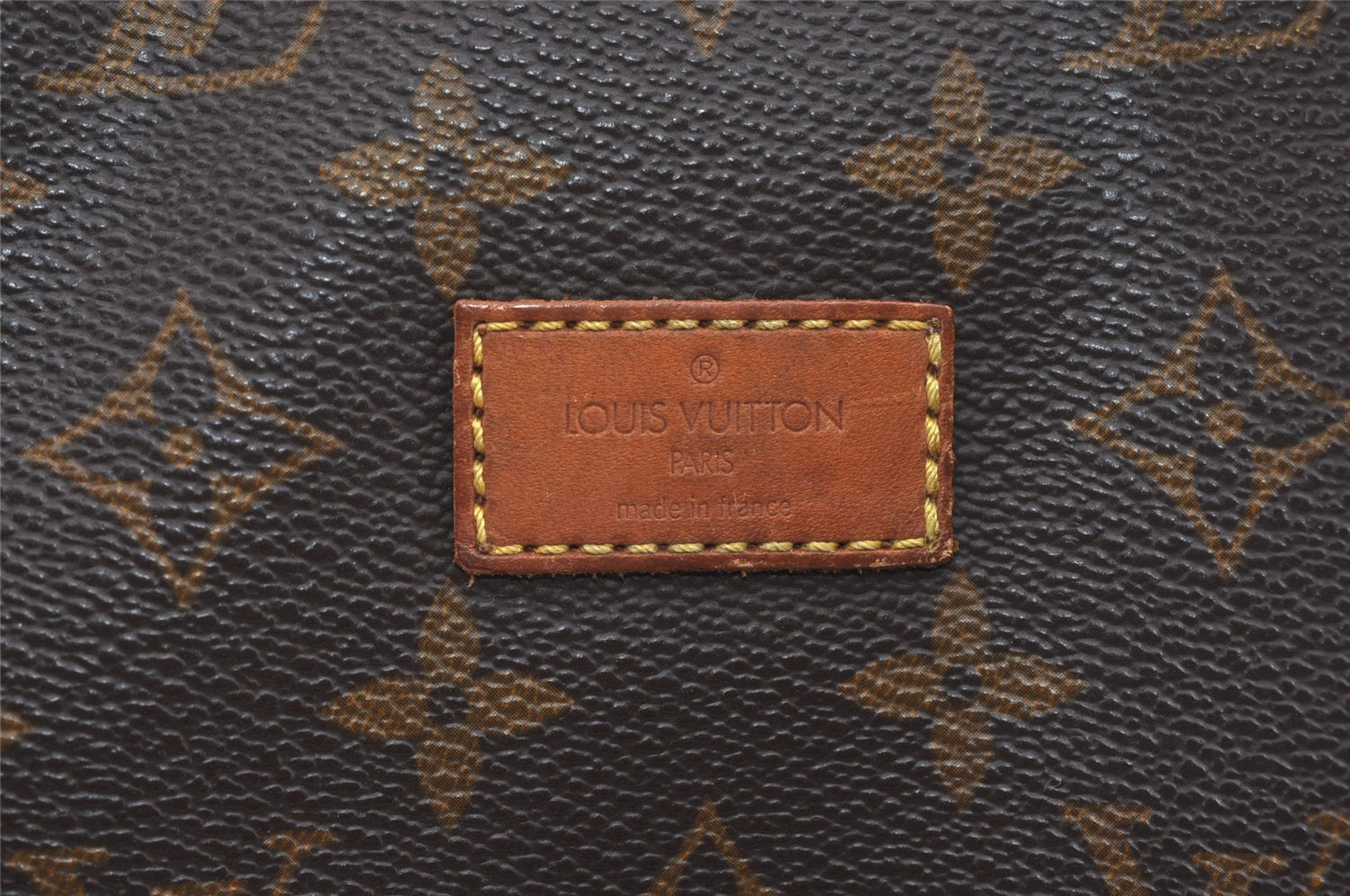 Authentic Louis Vuitton Monogram Saumur 30 Shoulder Cross Bag M42256 LV 5830I