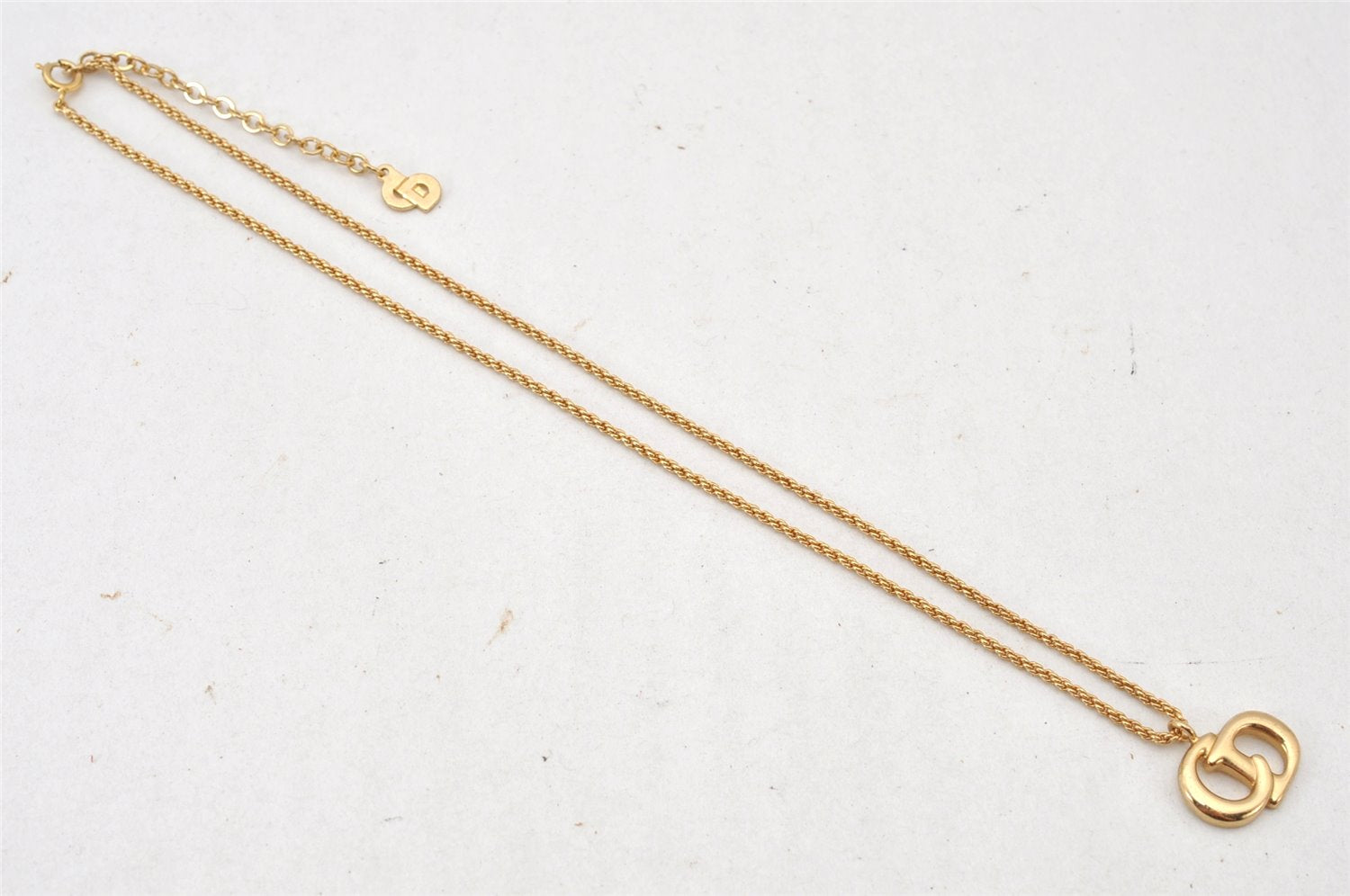 Authentic Christian Dior Gold Tone Chain Pendant Necklace CD 5831K