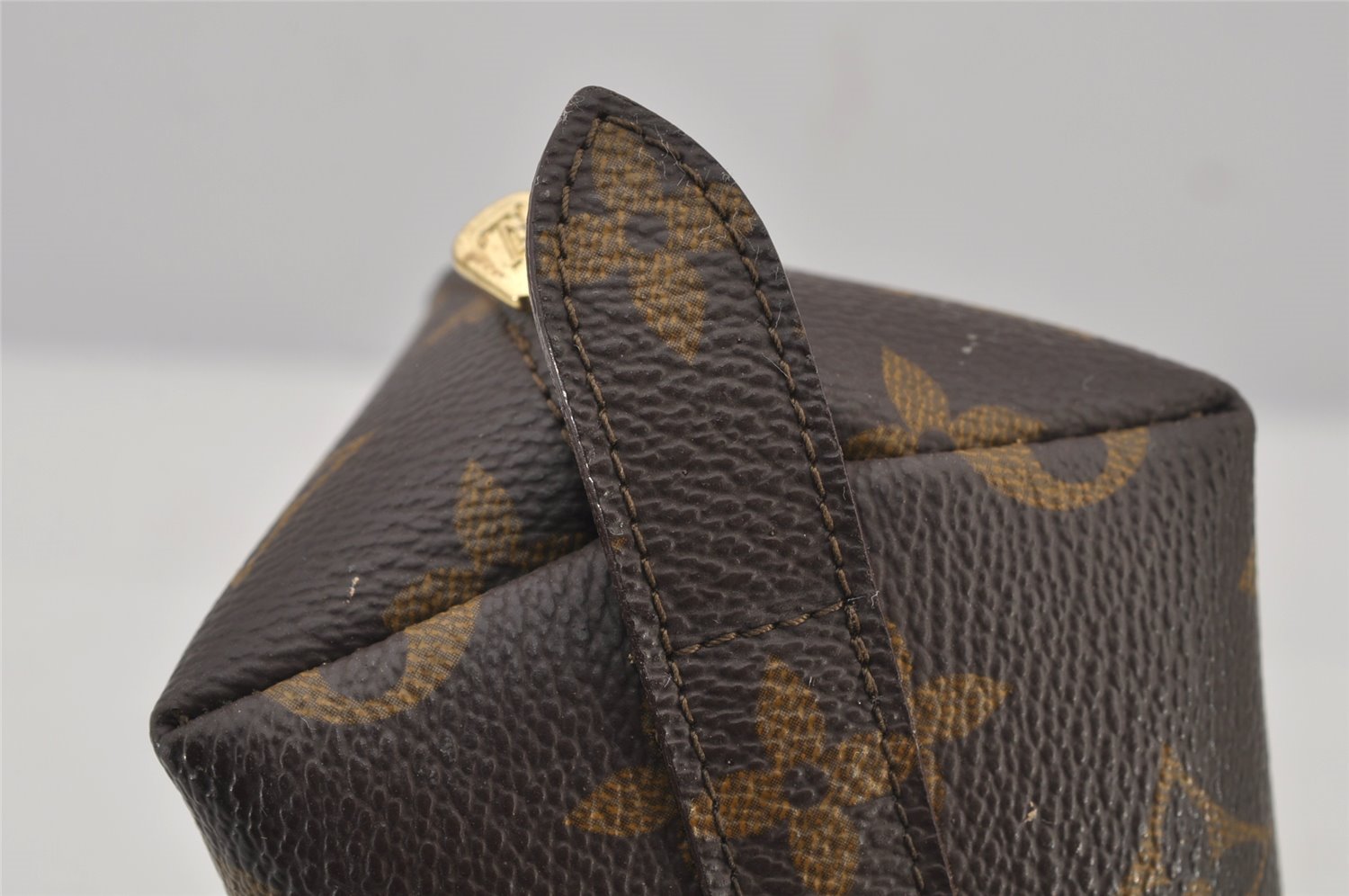 Auth Louis Vuitton Monogram Trousse Demi Ronde 23 Cosmetic Pouch LV Junk 5832J