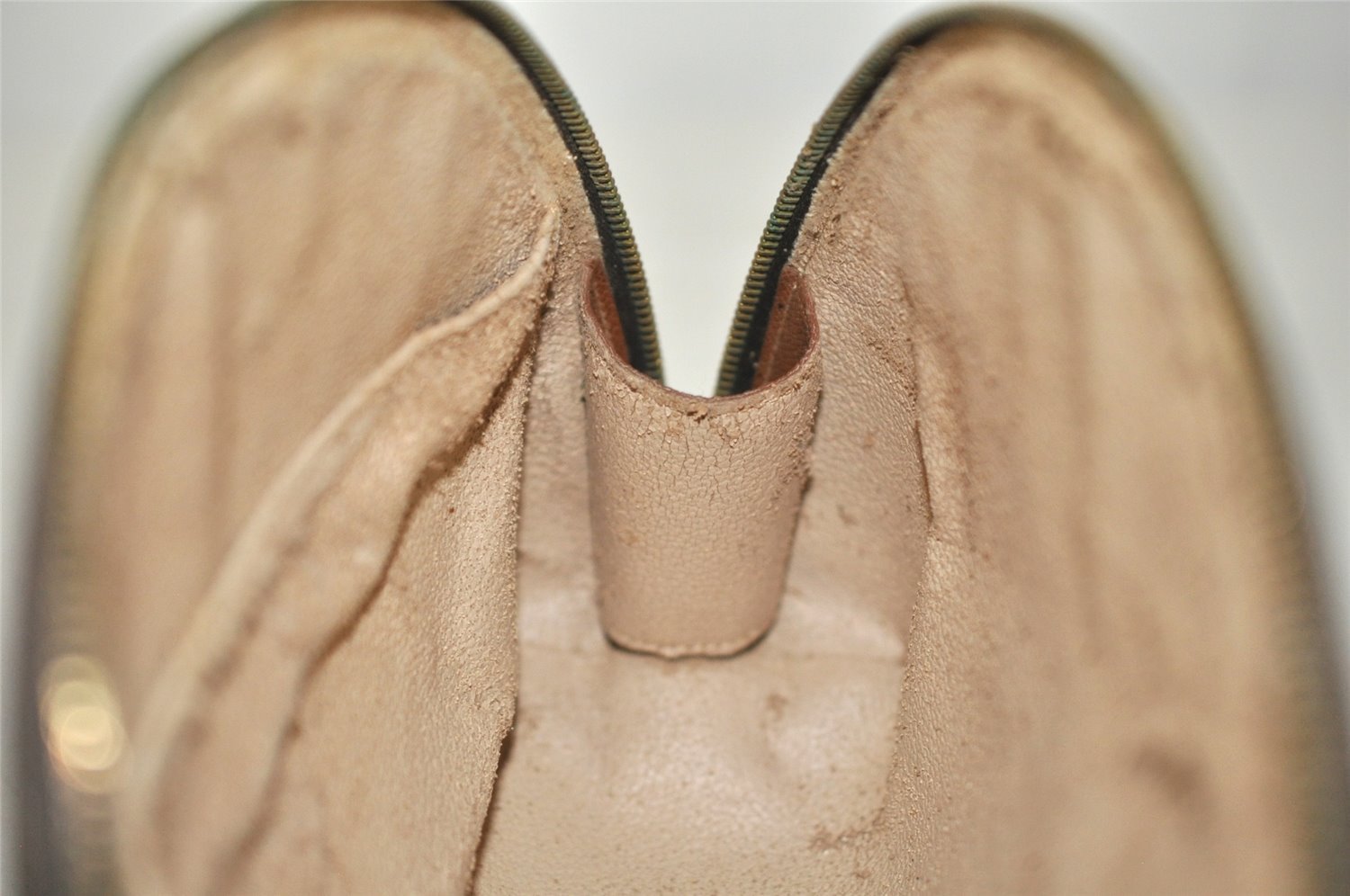 Auth Louis Vuitton Monogram Trousse Demi Ronde 23 Cosmetic Pouch LV Junk 5832J