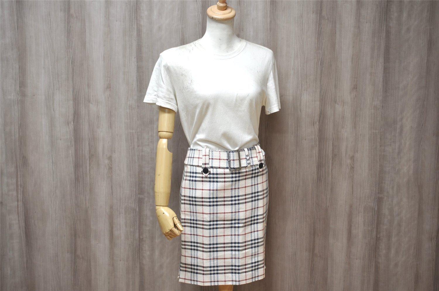 Authentic BURBERRY Vintage BLUE LABEL Chack Skirt Canvas Beige  5834K