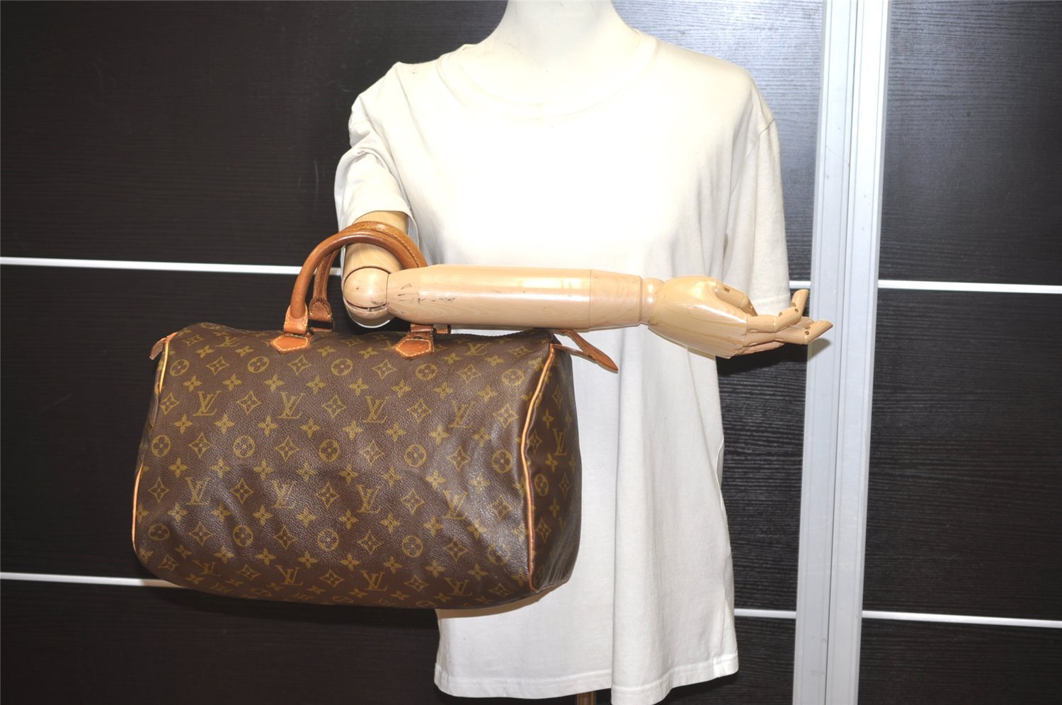 Authentic Louis Vuitton Monogram Speedy 35 Hand Boston Bag Old Model LV 5837I