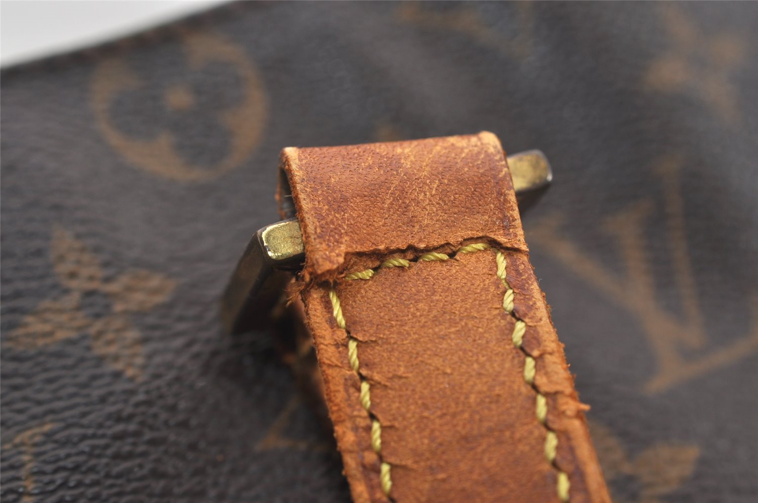 Authentic Louis Vuitton Monogram Cabas Mezzo Shoulder Tote Bag M51151 LV 5837J