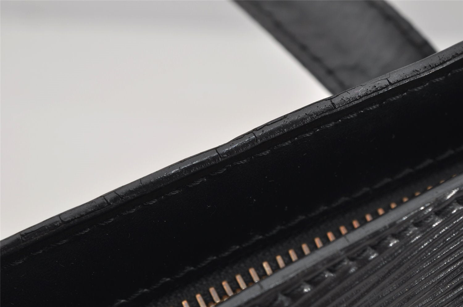 Authentic Louis Vuitton Epi Saint Jacques Hand Bag Black M52272 LV 5841J