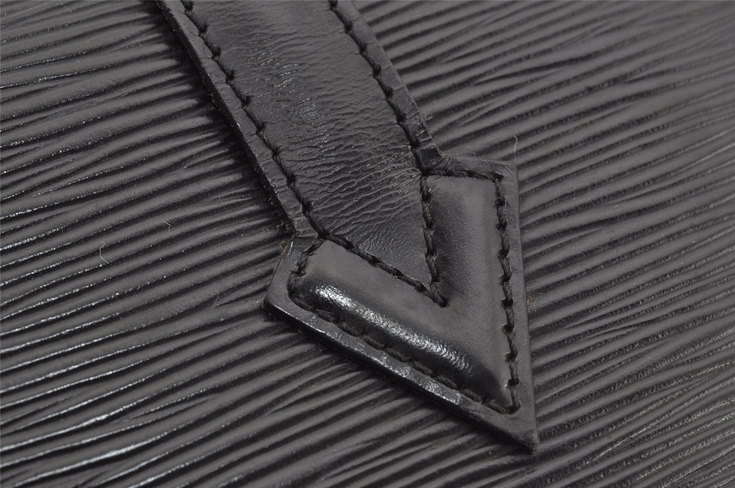 Authentic Louis Vuitton Epi Saint Jacques Hand Bag Black M52272 LV 5841J