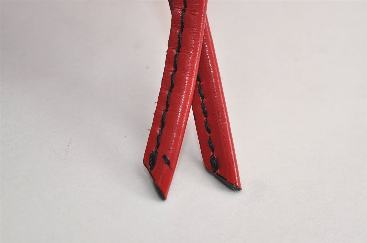 Authentic Louis Vuitton Epi Petit Noe Shoulder Drawstring Bag M44107 Red 5842J