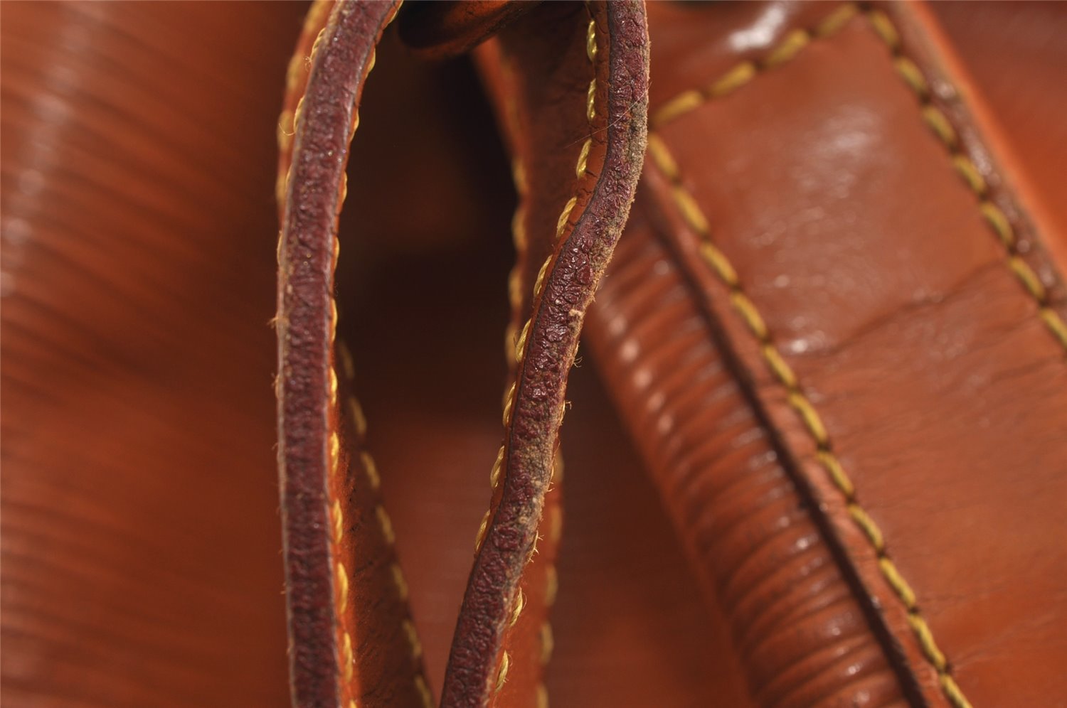 Authentic Louis Vuitton Epi Petit Noe Shoulder Drawstring Bag M44108 Brown 5843J