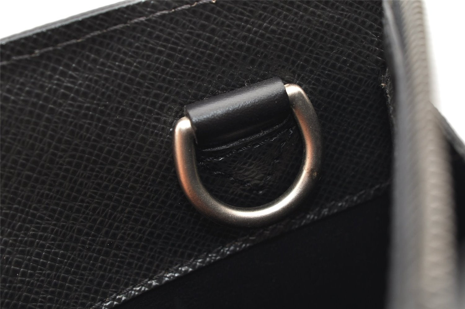 Auth Louis Vuitton Taiga Porte Documents Lozan 2Way Briefcase M30052 Black 5848J