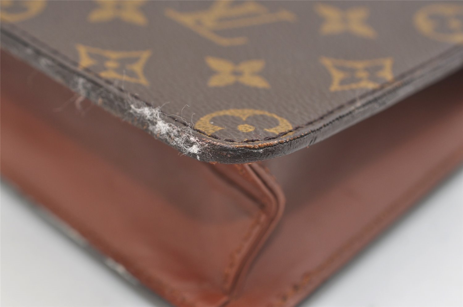 Authentic Louis Vuitton Monogram Pochette Homme Clutch Hand Bag M51795 LV 5850J