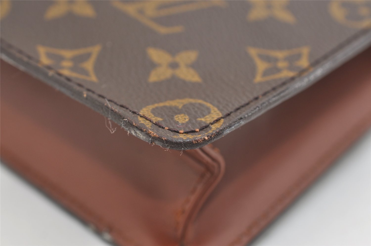 Authentic Louis Vuitton Monogram Pochette Homme Clutch Hand Bag M51795 LV 5850J