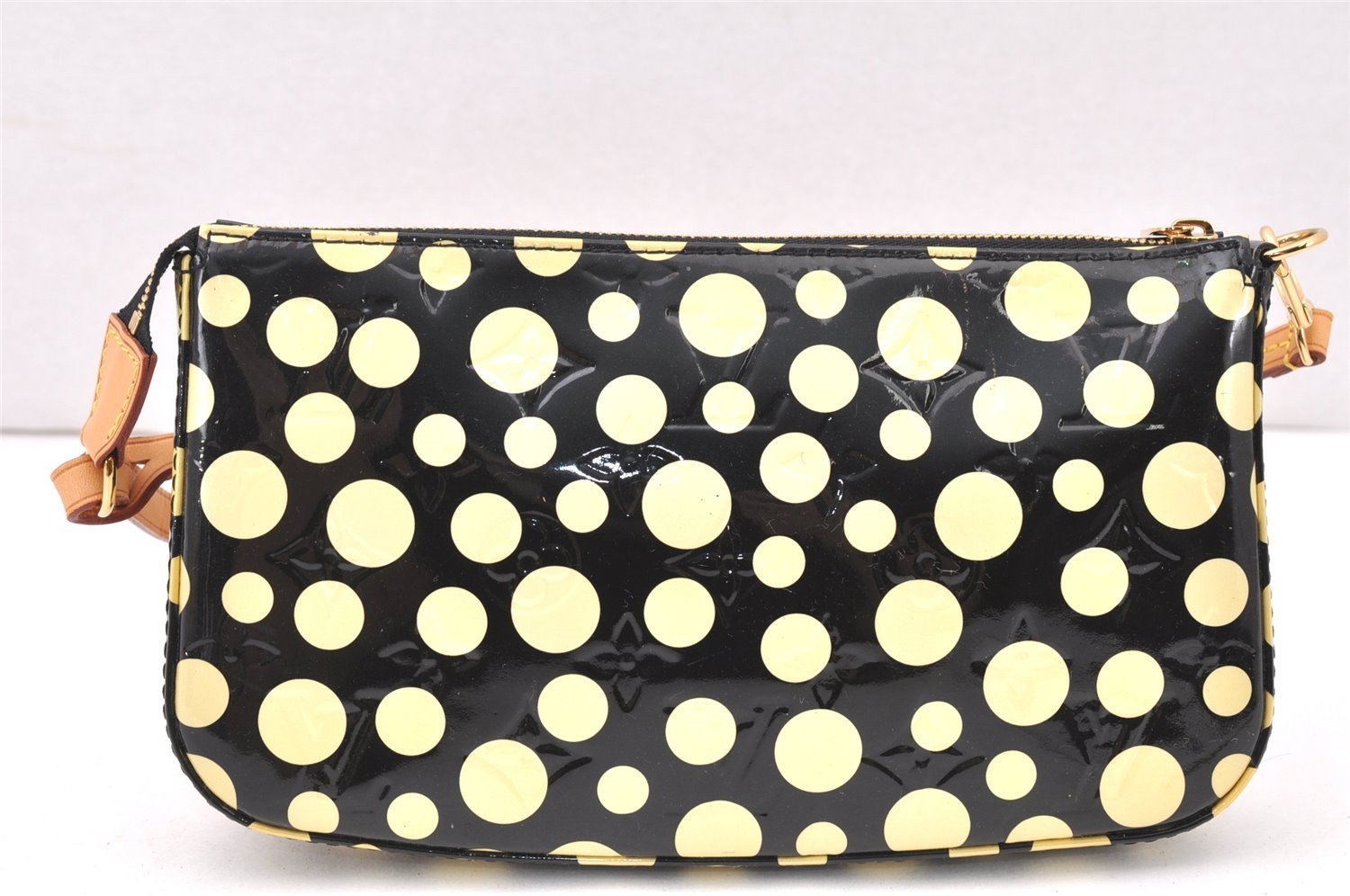 Auth Louis Vuitton Vernis Pochette Accessoires Pouch Yayoi Kusama Black LV 5851K