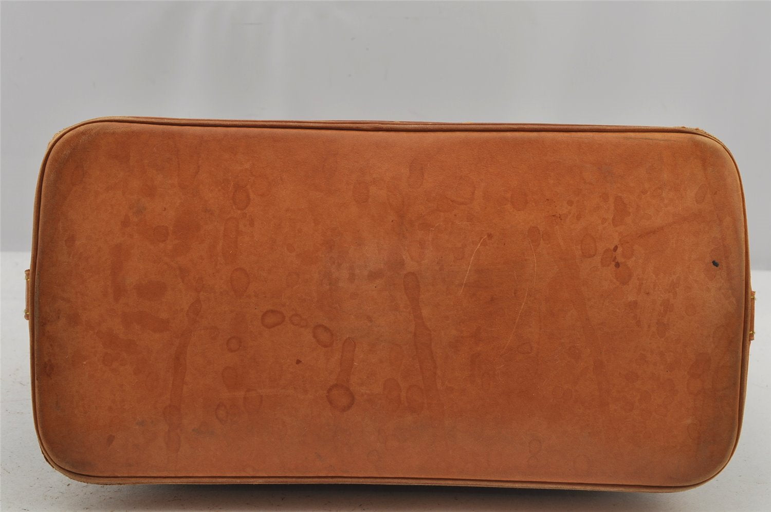 Authentic Louis Vuitton Monogram Alma Hand Bag Purse M51130 LV 5852J